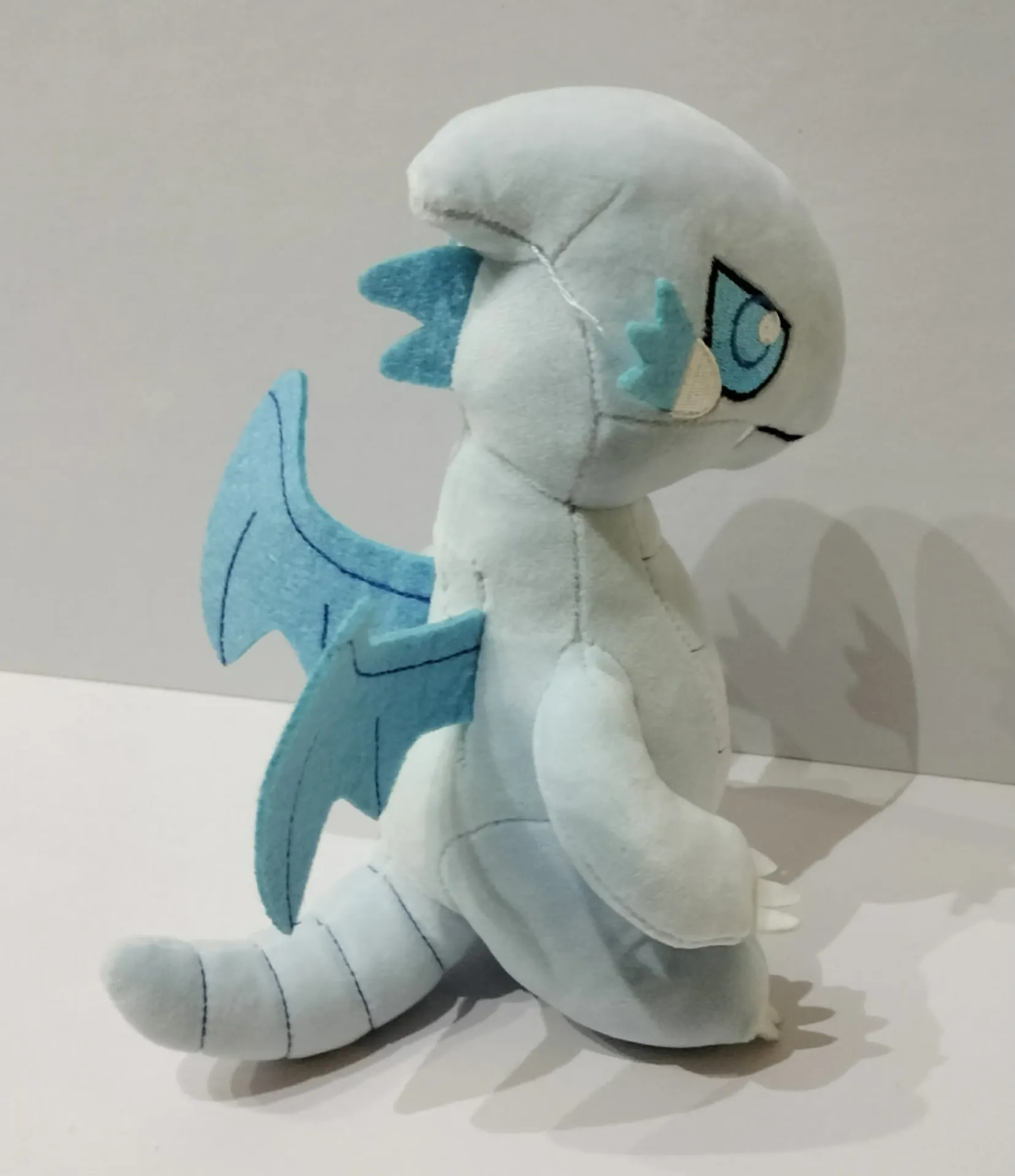 Yu-Gi-Oh! Blue-Eyes White Dragon плюшена фигурка