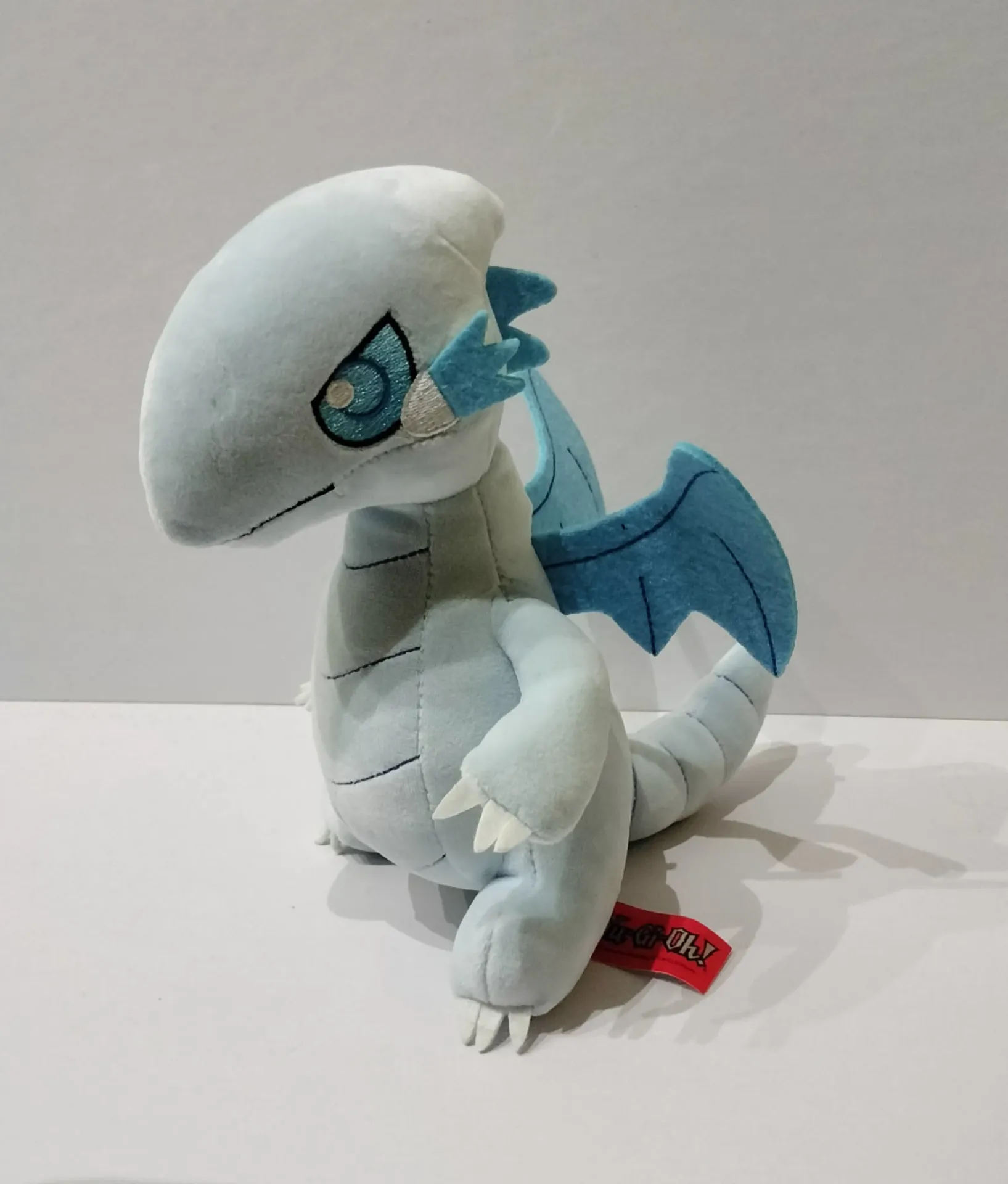 Yu-Gi-Oh! Blue-Eyes White Dragon плюшена фигурка