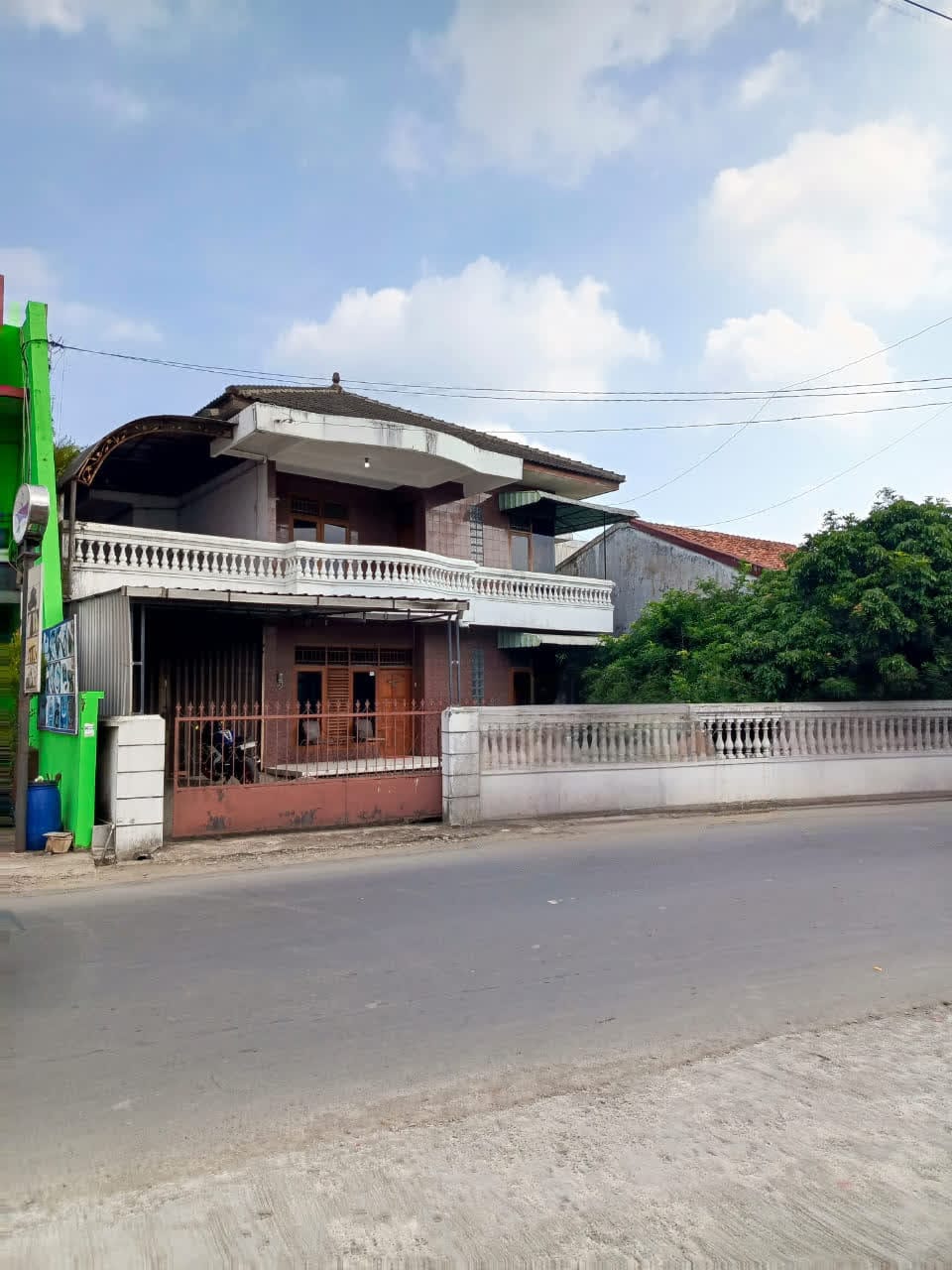 Dijual Rumah Strategis Pinggir Jalan Raya Purwokerto - Sumampir view 1