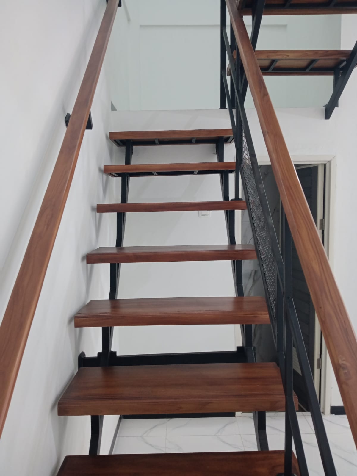 Disewakan Ruko Baru Gress Lebar 8 meter  Lokasi Premium Dalam Kota Purwokerto view 4