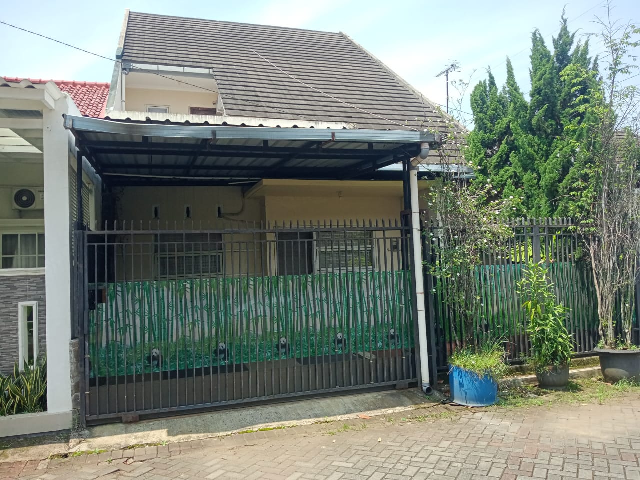 Dijual Rumah Bagus Dan Terawat Di Perum Graha Timur Purwokerto view 1