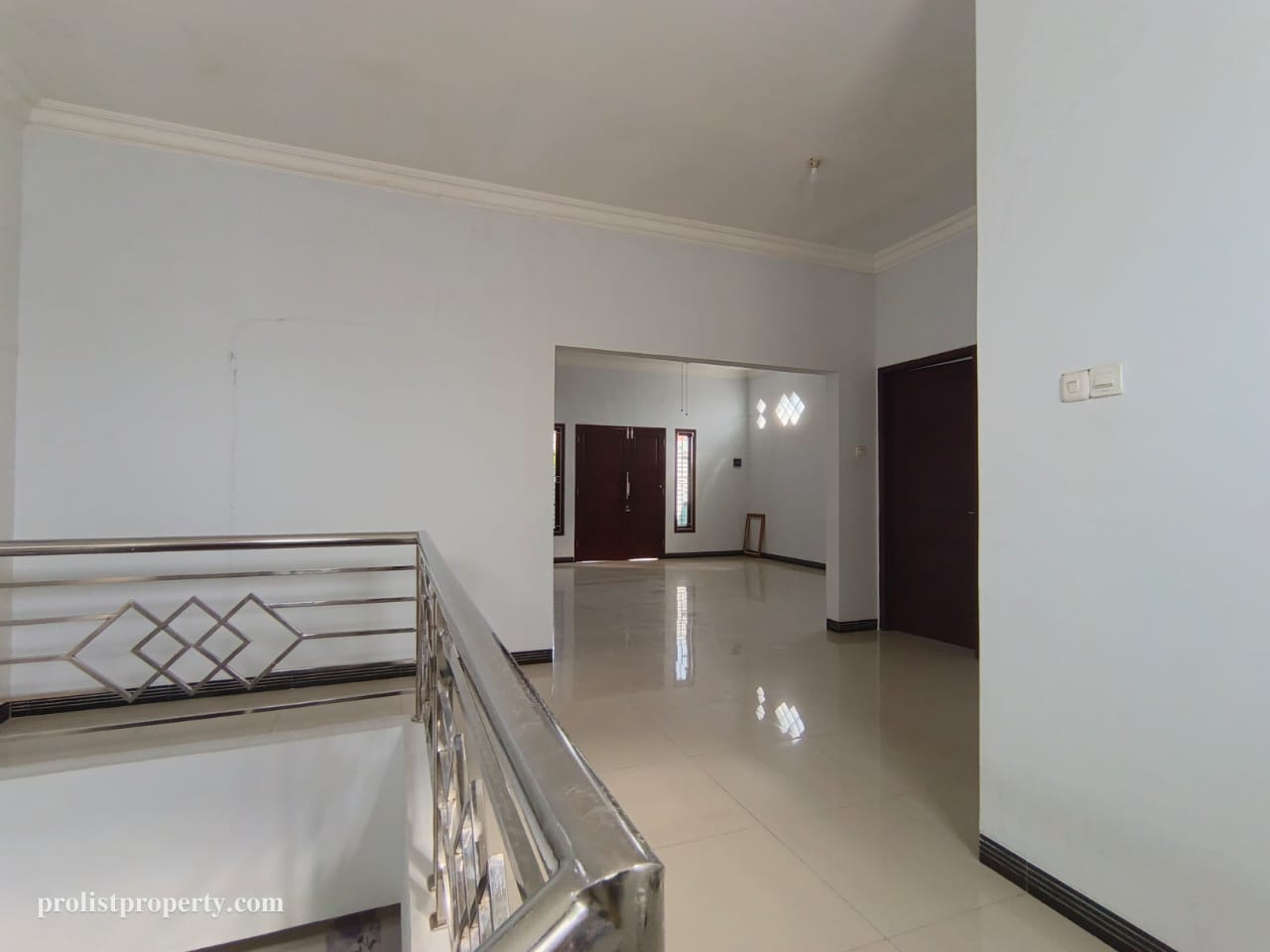 Dijual Rumah Bagus Nan Elegan Siap Huni Di Perumahan Puri Hijau Purwokerto view 2