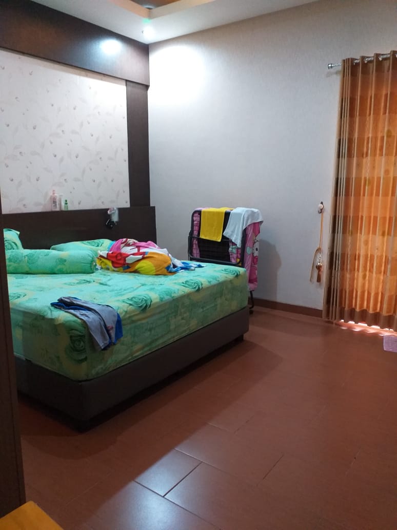 Dijual Rumah Mewah 2 Lantai Lokasi JL Raya Baturraden  view 3