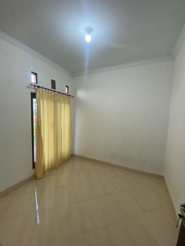 Dijual Rumah Tinggal Siap Huni Yogyakarta view 4