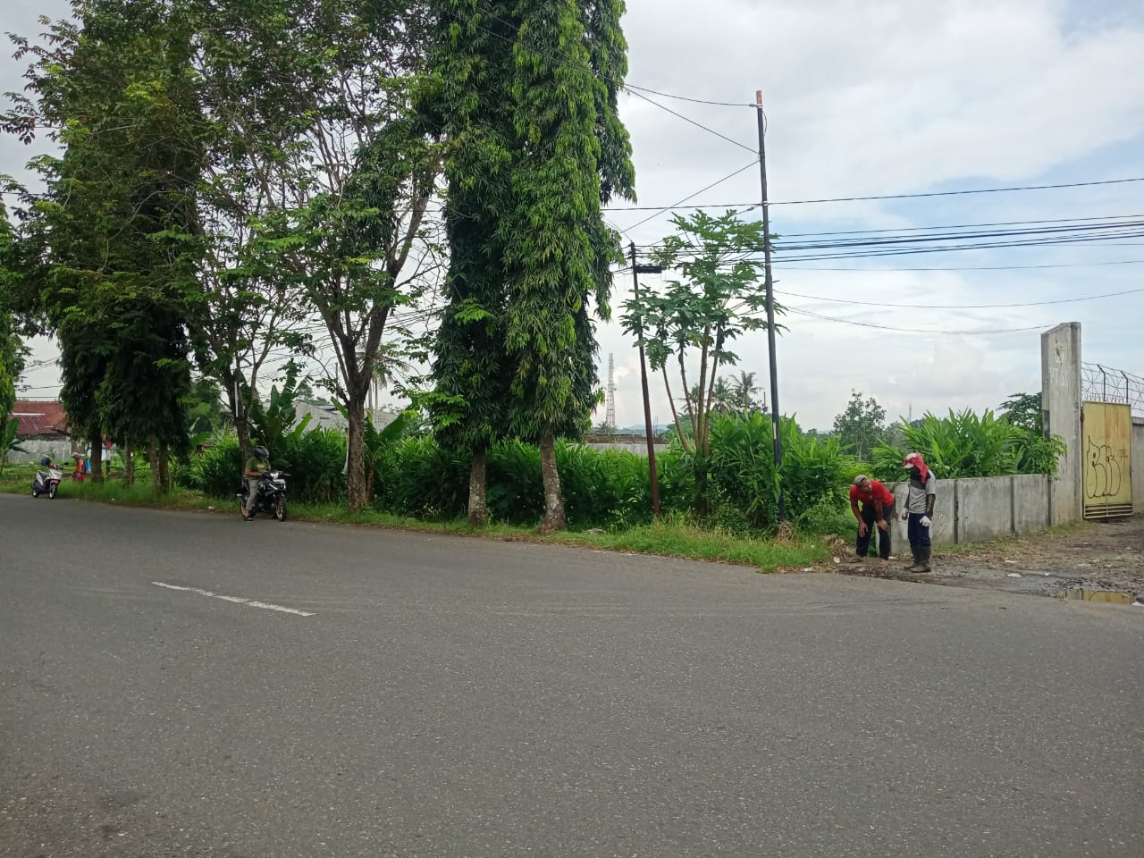 Dijual Tanah Pinggir Jalan Raya Depan Pintu Masuk Terminal Bus Purwokerto view 1