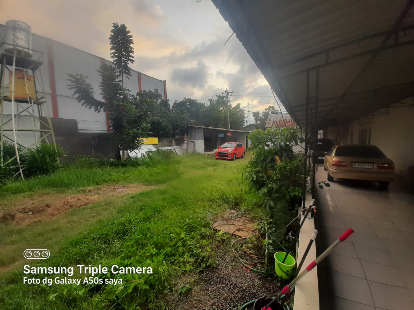  Dijual Tanah Bonus Bangunan dan Toko Pinggir Jalan Utama Banyumas Cocok untuk Gudang  view 6