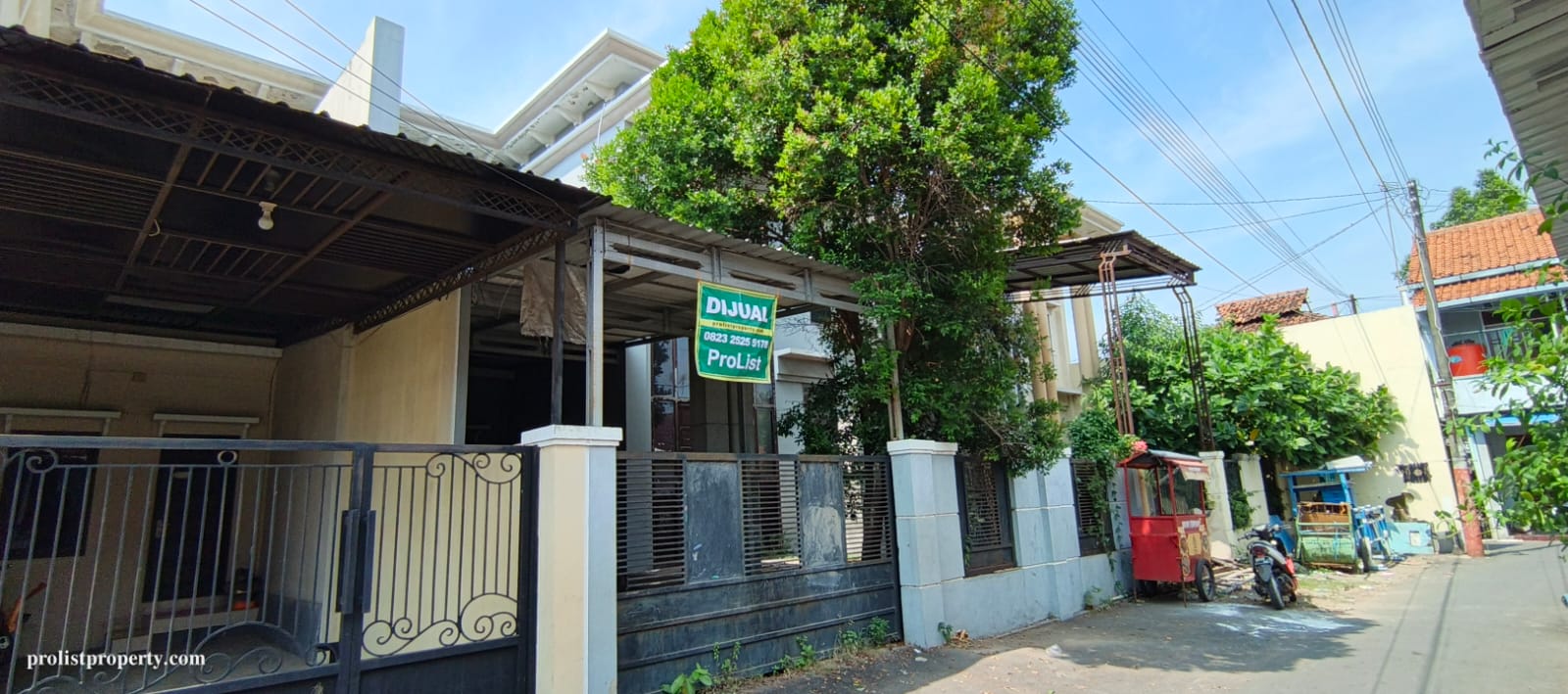  Dijual Rumah 2 Lantai Bonus Kolam Renang - 400 Meter Alun-Alun Pekalongan view 1