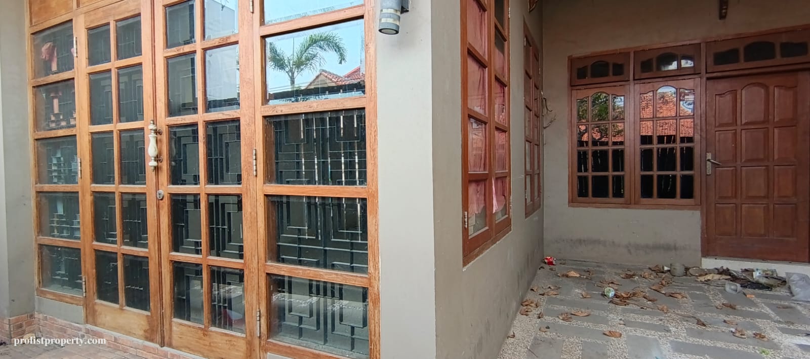  Dijual Rumah Dalam Kota Akses Mobil - 3 Menit Museum Batik Pekalongan view 2