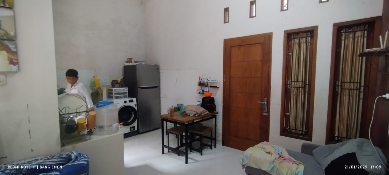  Dijual Rumah Hook 3 Kamar, 650 Meter Pasar Patikraja view 2