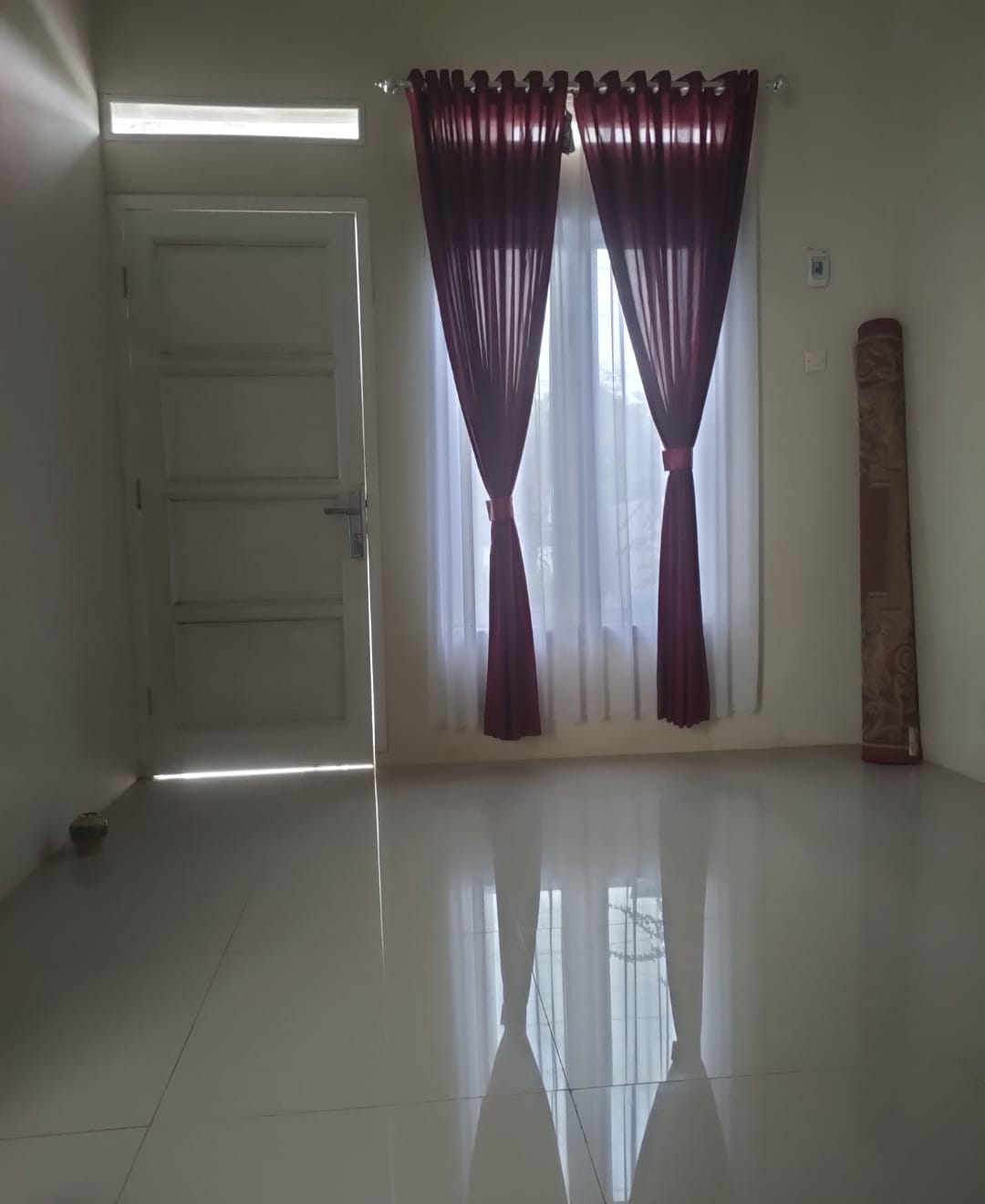 Rumah Murah Ada Halaman Belakang Area Purwokerto Selatan view 3