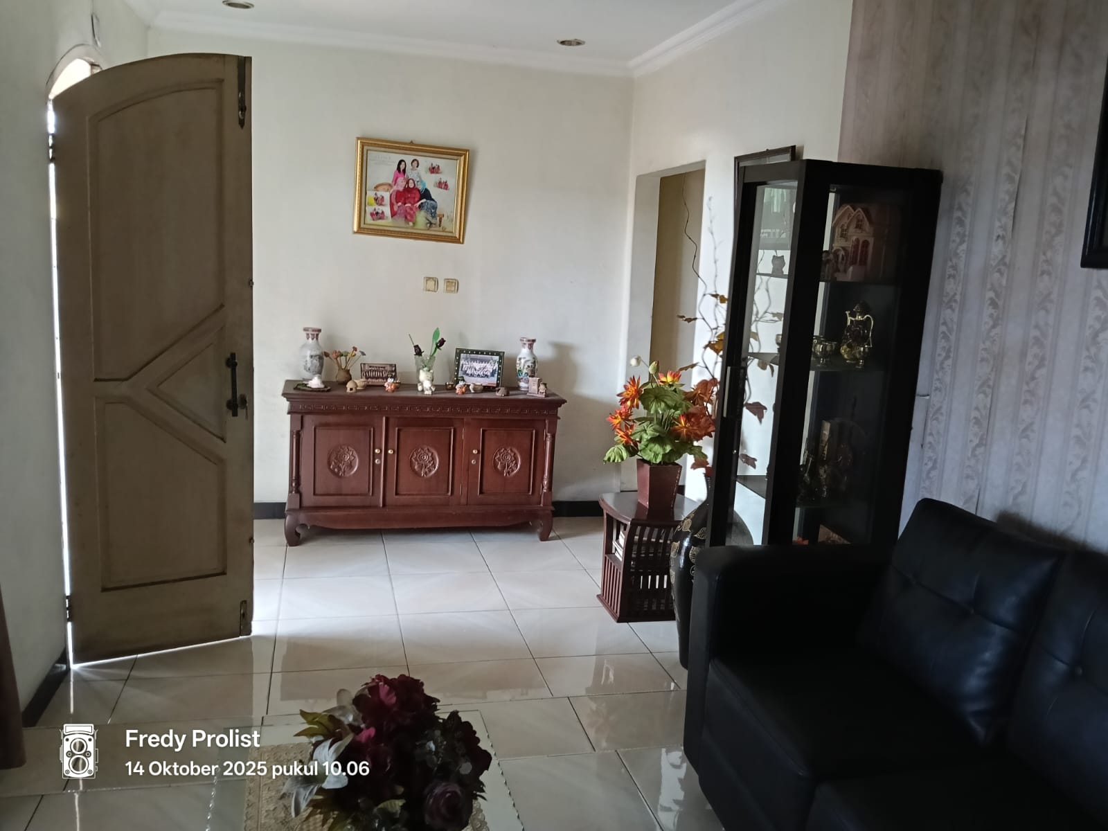 Dijual Rumah Cocok Untuk Usaha Showroom Mobil - 8 Menit Alun-Alun Purwokerto view 2
