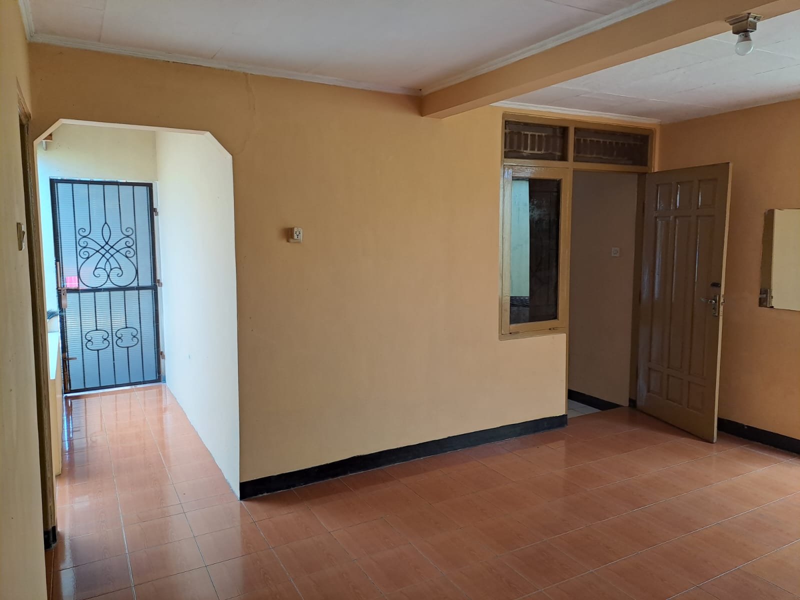Dijual Rumah Cantik Cocok Utk Keluarga Atau Kosan, Dekat UMP - Turun Harga-GTSI view 2