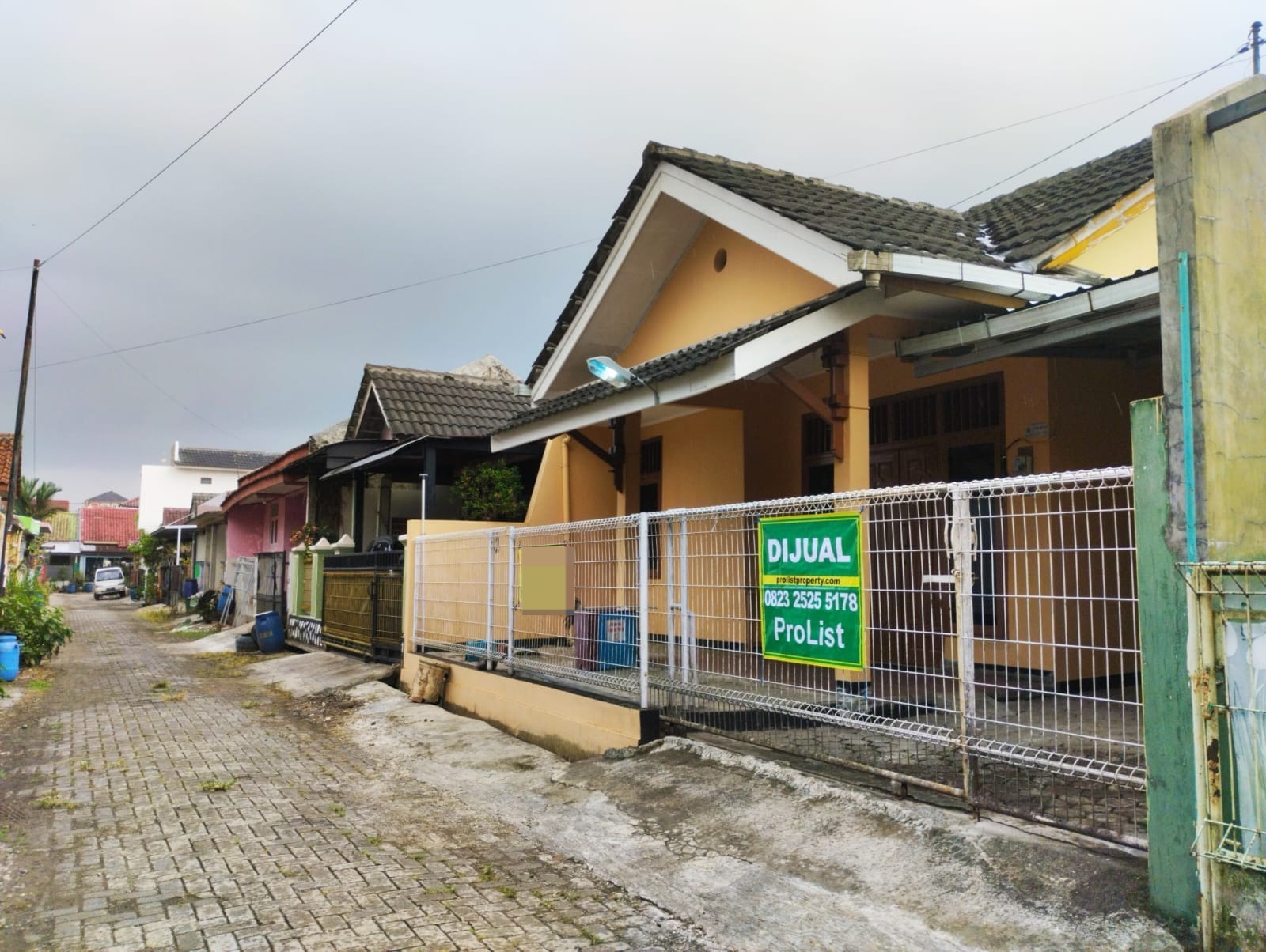 Dijual Rumah Cantik Cocok Utk Keluarga Atau Kosan, Dekat UMP - Turun Harga-GTSI view 9