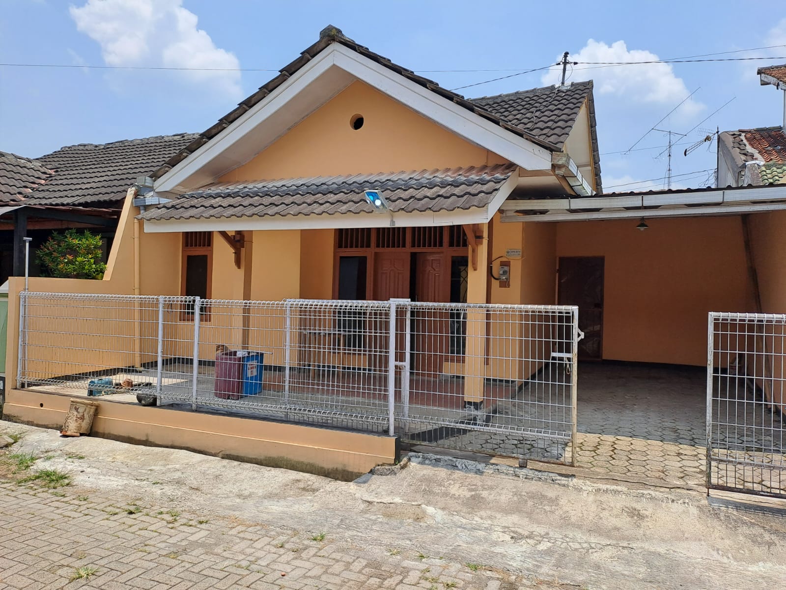 Dijual Rumah Cantik Cocok Utk Keluarga Atau Kosan, Dekat UMP - Turun Harga-GTSI view 10