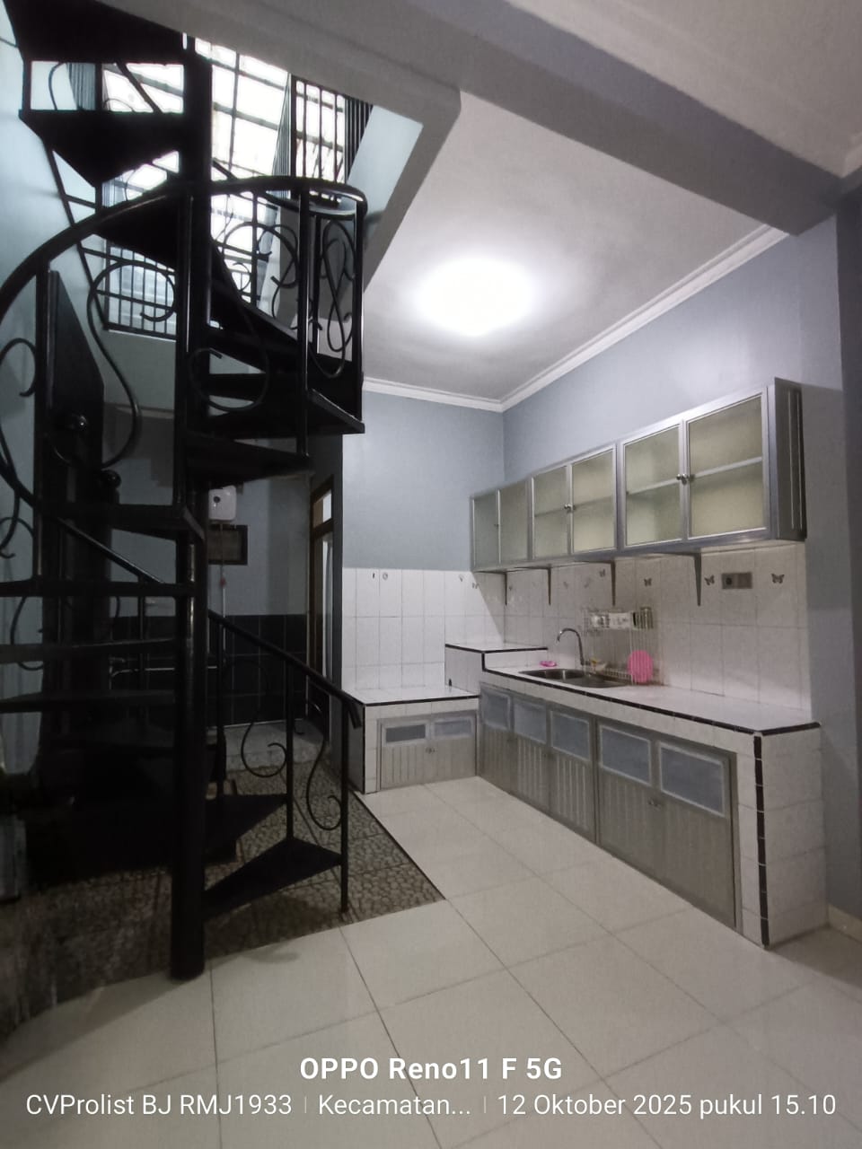 Dijual Rumah Bersih dan Siap Huni 7 Menit Ke Alun - Alun Purwokerto view 9