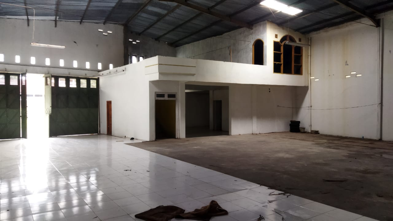 Disewakan Gudang Di Karanglewas view 5