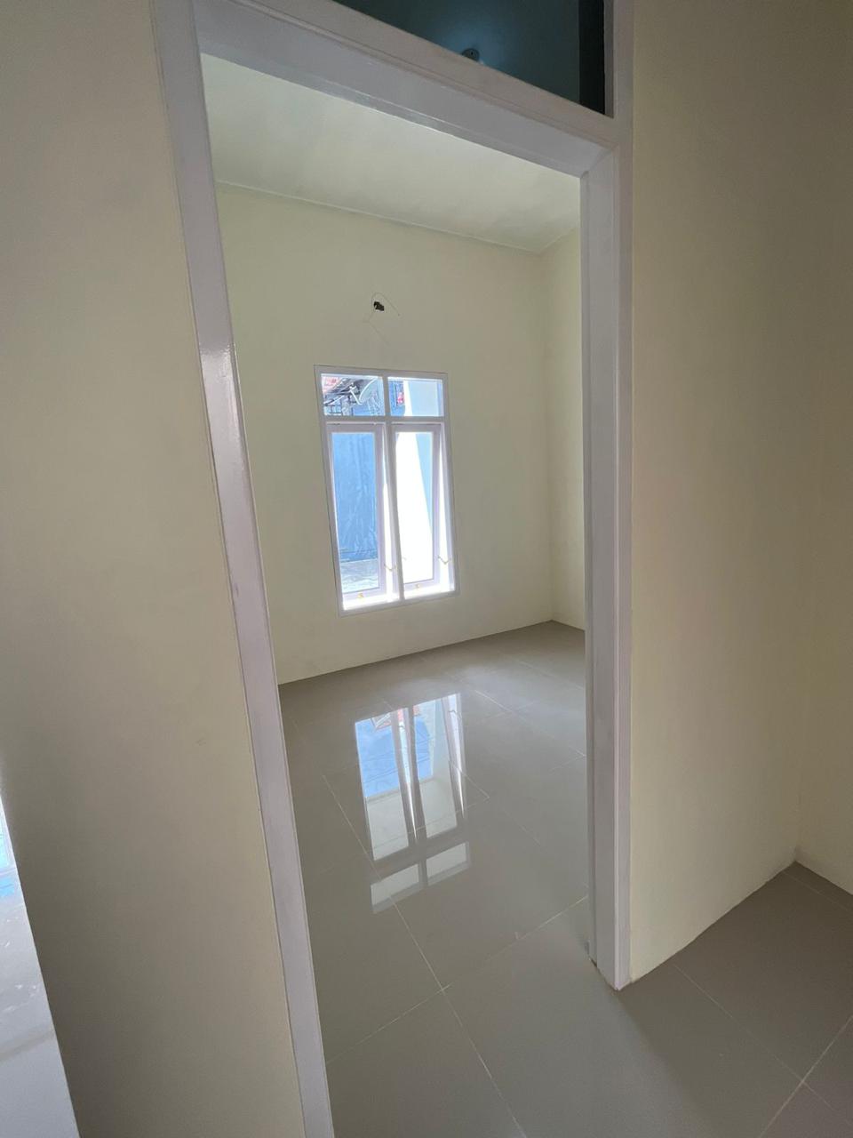 Rumah Bangunan Baru Komplek Nyaman Dekat Menara Teratai view 3
