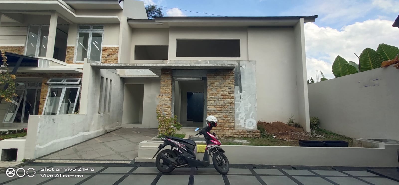 Rumah Minimalis 2 Lantai View Gunung Slamet view 1