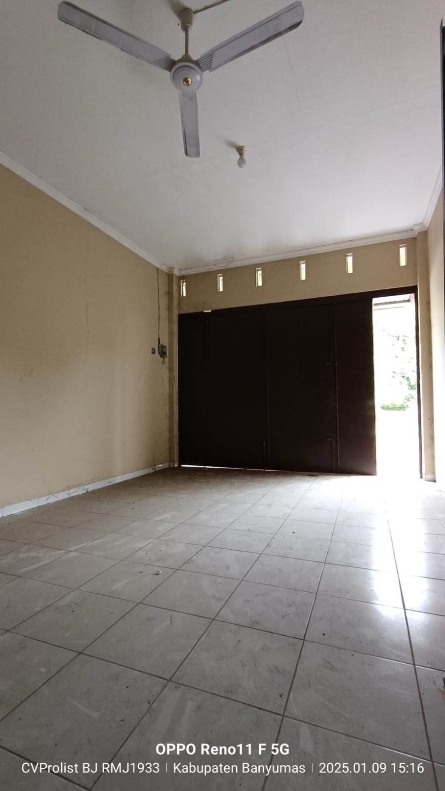  Di Jual Toko Strategis Dekat Pasar Ciberem Sumbang view 2