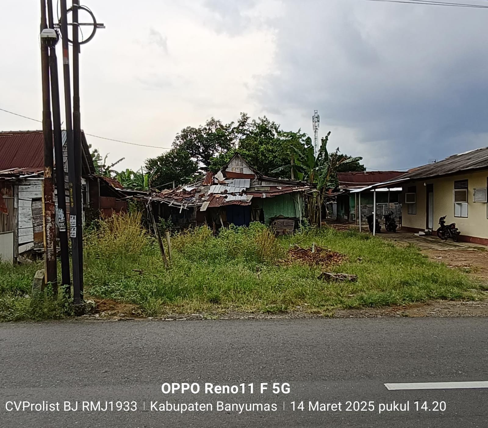 Dijual Tanah Strategis di Jalan Raya Kembaran view 1