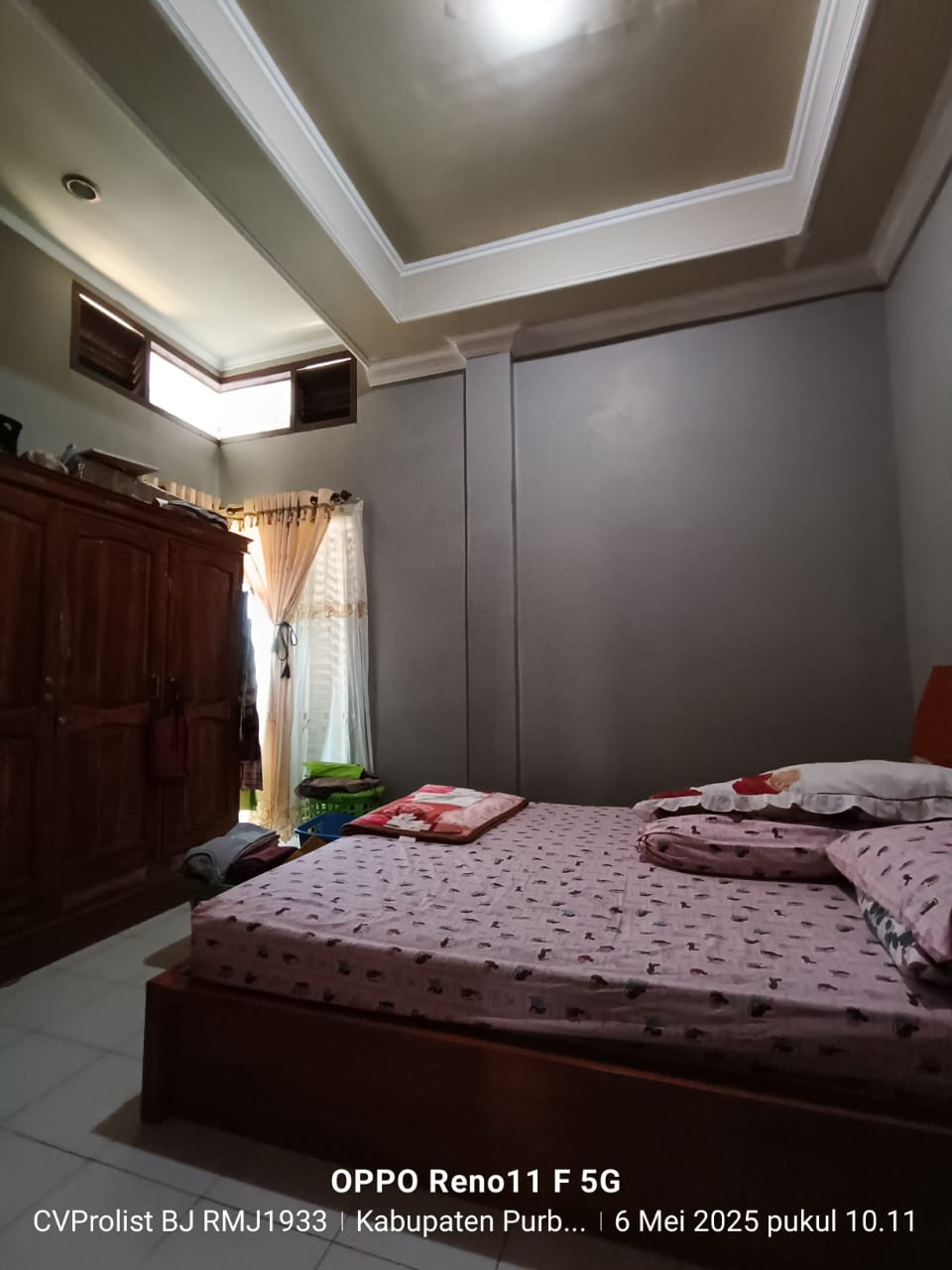  Dijual Rumah Bagus Ada Taman dan Kolam Ikan Koi view 5