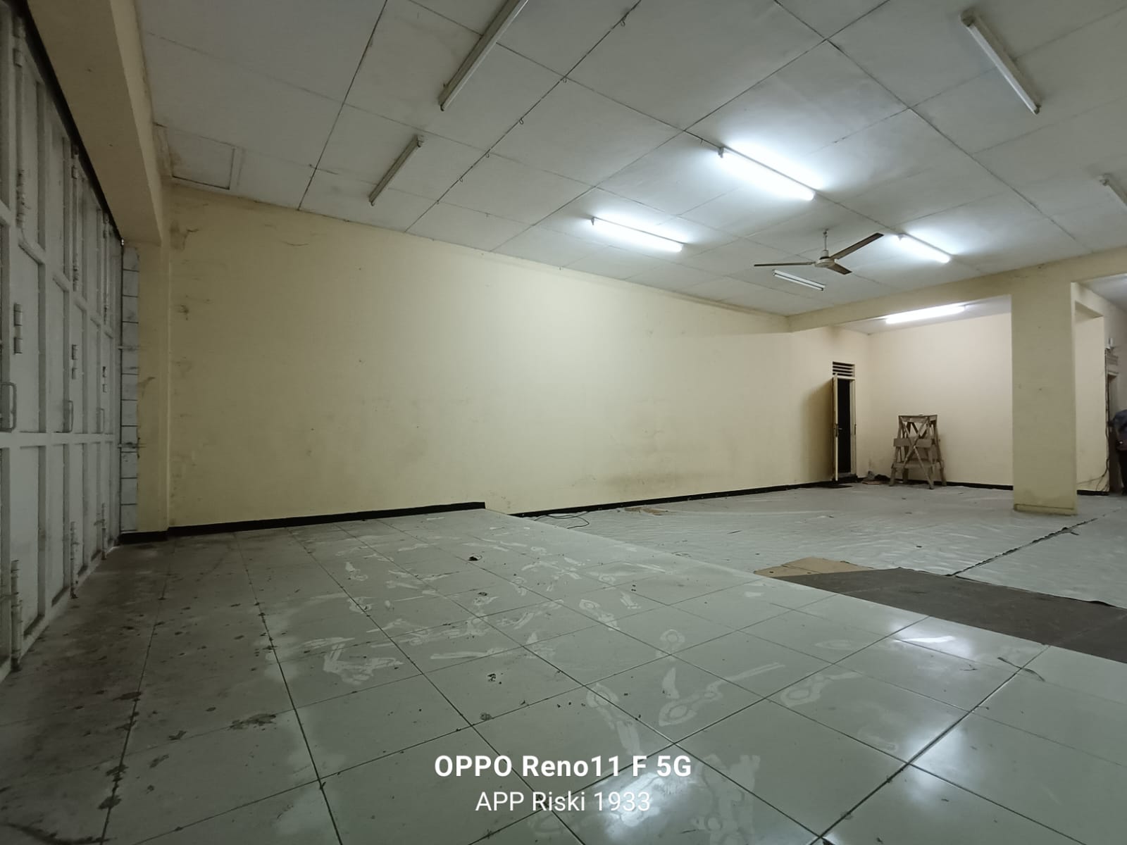  Dijual atau DisewakanToko Lokasi Strategis Di Pusat Perdagangan Purwokerto Barat view 3