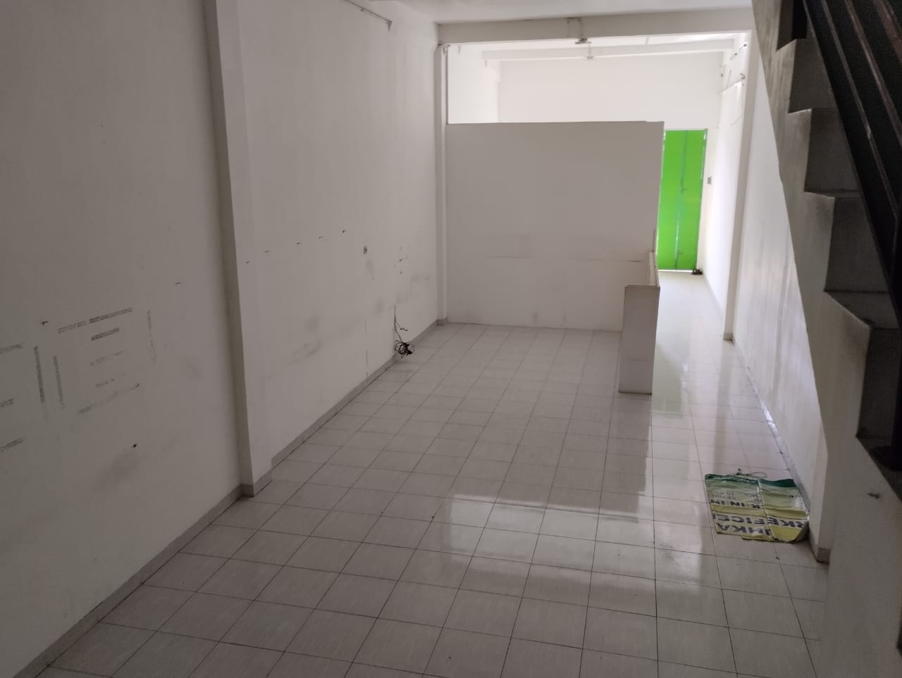 Disewakan 1 Unit Ruko Lokasi Pusat Bisnis Purwokerto - Panjaitan  view 6