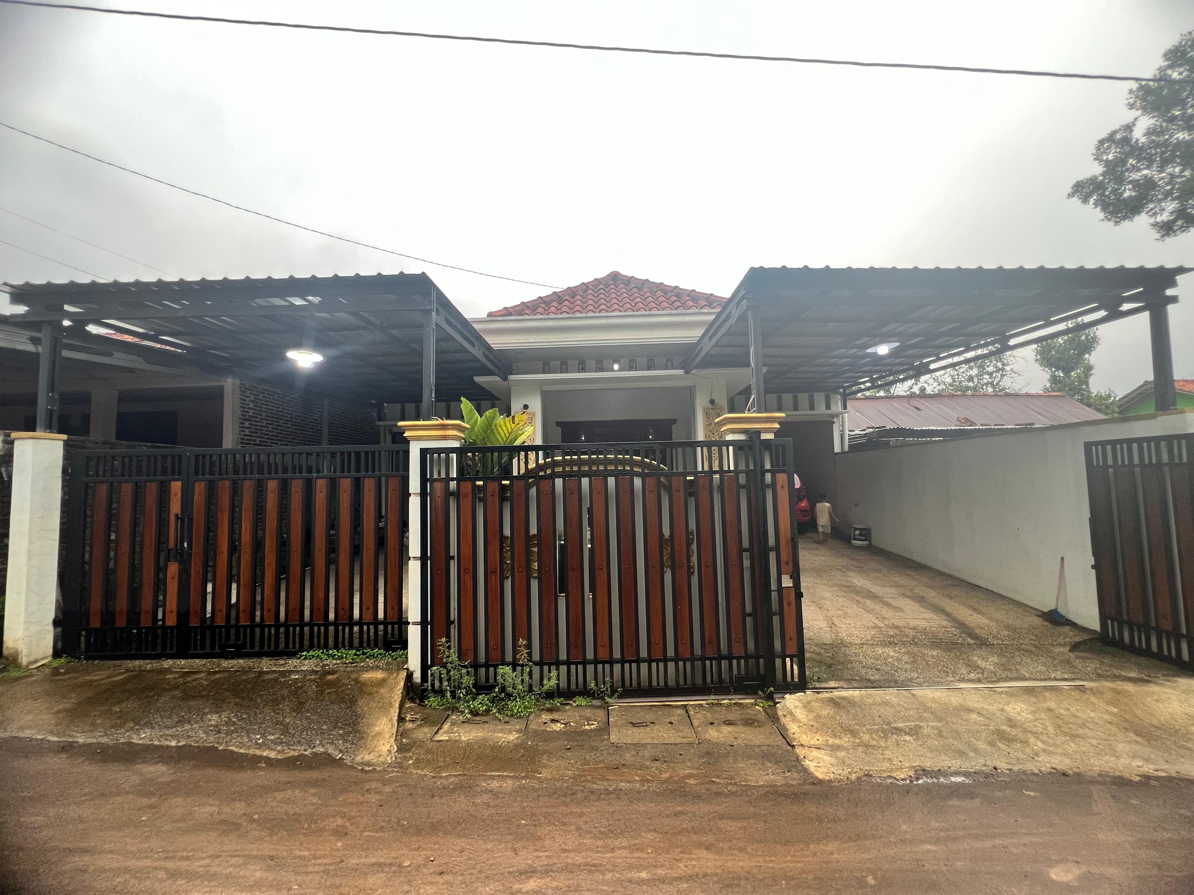  Dijual Rumah Super Lega Akses Mobil Papasan 6 Menit Kampus Harbang view 1