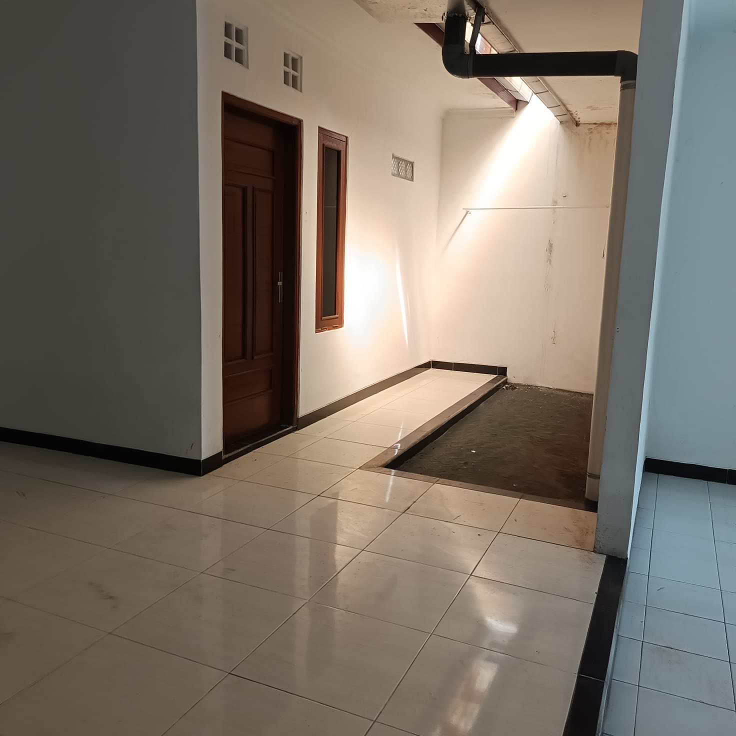  Dijual Rumah Nyaman Tenang Dalam Perum 3 Menit Taman Kota view 3