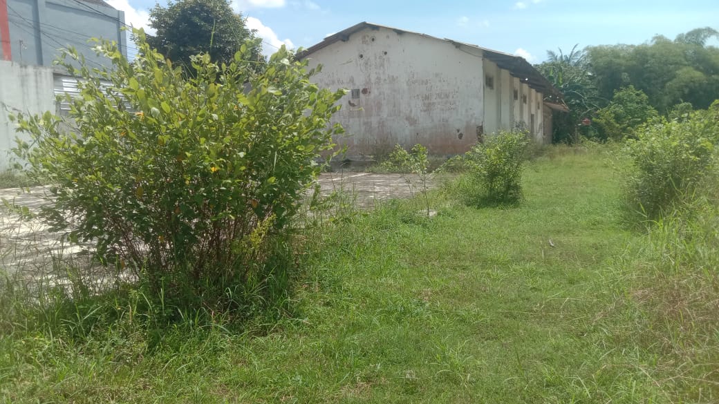  Dijual Tanah Luas bonus bangunan  di depan Depo Pelita Sokaraja  view 1