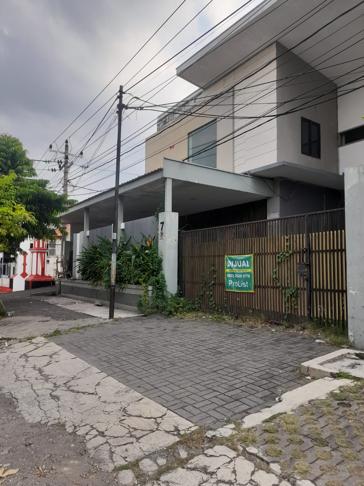 Dijual Rumah & Kantor 2 Lantai Strategis – Pusponjolo Barat Raya Semarang Barat view 2