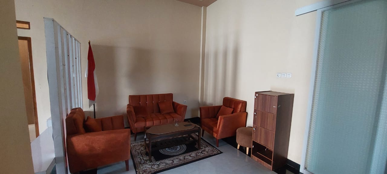 Dijual Cepat Rumah Modern Mewah Pinggir Jalan Raya Purwokerto - Teluk view 5