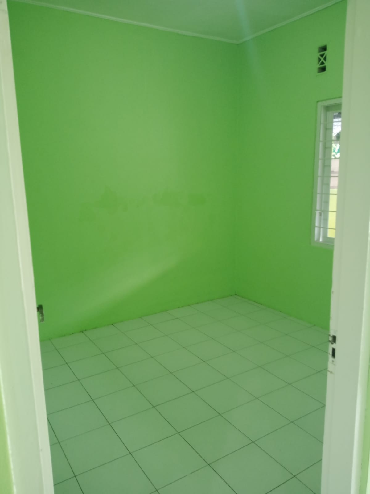 Disewakan Rumah Full Renovasi Harga Bersahabat Di Purwokerto Selatan - Puri Indah view 2