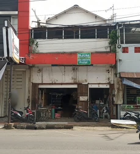 Dijual Ruko Lokasi Pusat Bisnis Pasar Gede Cilacap view 1