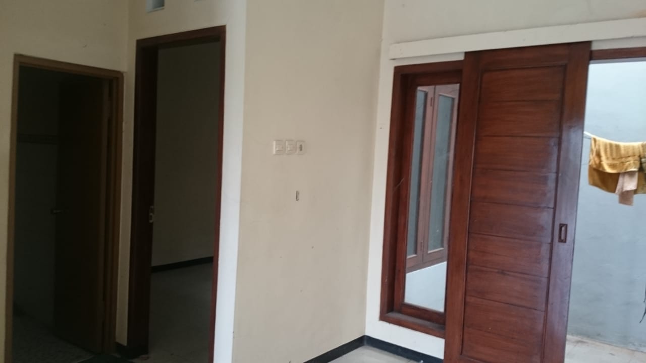 Dijual Rumah Tinggal Saphire Town House - 3 Menit Margono view 4