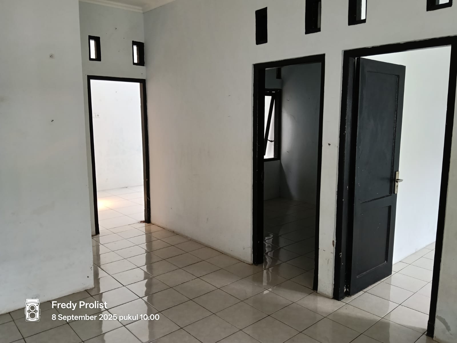 Dijual Rumah Rapi Dan Bersih Siap Huni Dalam Perum Purwokerto Barat - Mandalatama view 2