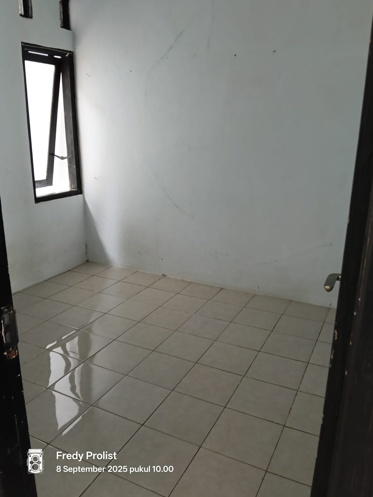 Dijual Rumah Rapi Dan Bersih Siap Huni Dalam Perum Purwokerto Barat - Mandalatama view 4