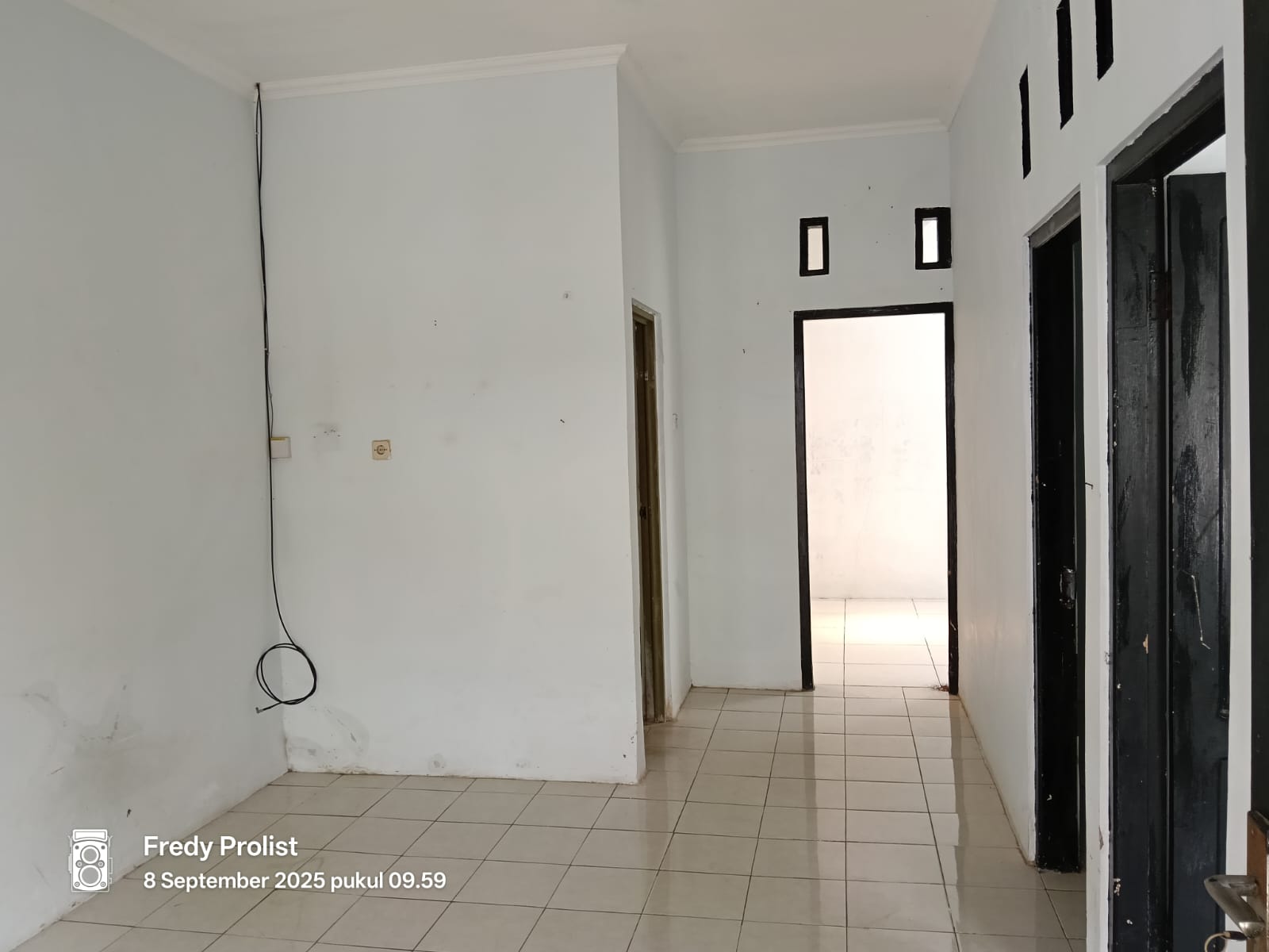 Dijual Rumah Rapi Dan Bersih Siap Huni Dalam Perum Purwokerto Barat - Mandalatama view 5