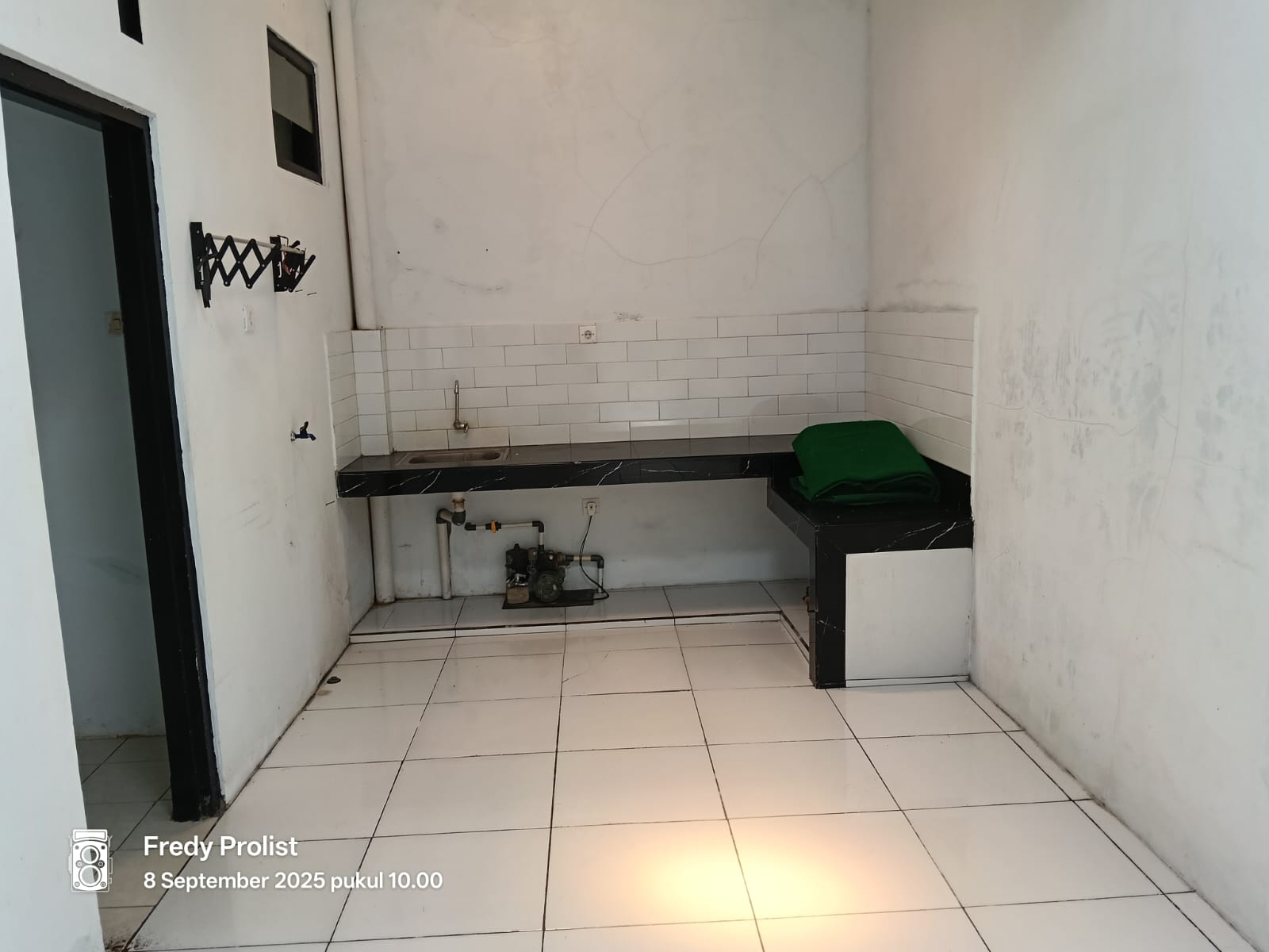 Dijual Rumah Rapi Dan Bersih Siap Huni Dalam Perum Purwokerto Barat - Mandalatama view 6