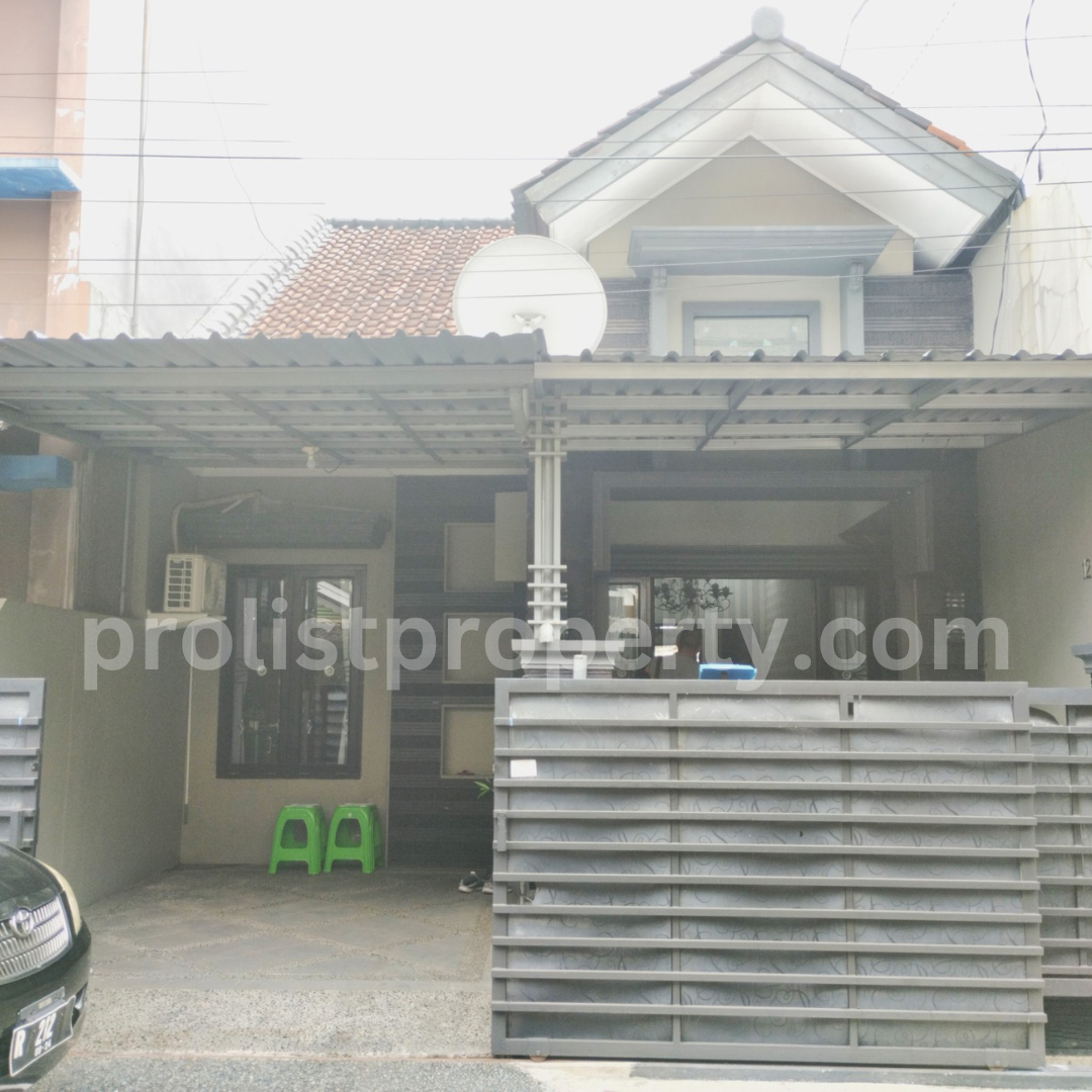  Dijual Rumah Cantik Terawat Tinggal Angkat Koper - Selangkah Ke SMAN 2 Purwokerto - Palm view 1