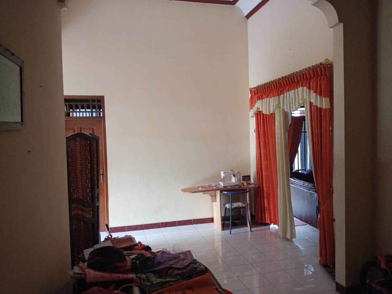 Dijual Rumah Nuansa Adat Jawa Hanya 9 Menit Ke Alun-Alun Purwokerto - JL Moh Yamin  view 3