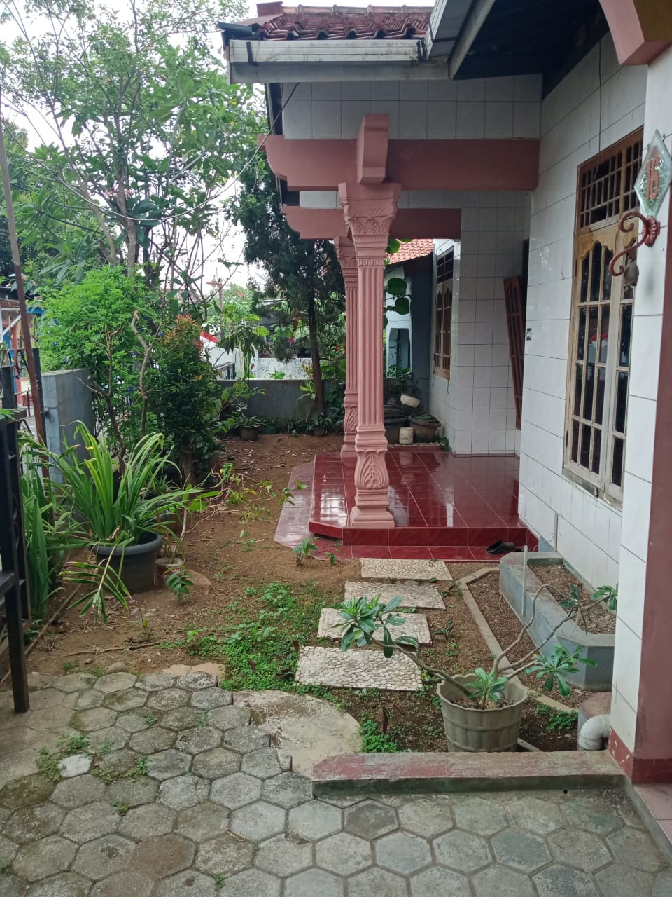 Dijual Rumah Nuansa Adat Jawa Hanya 9 Menit Ke Alun-Alun Purwokerto - JL Moh Yamin view 6