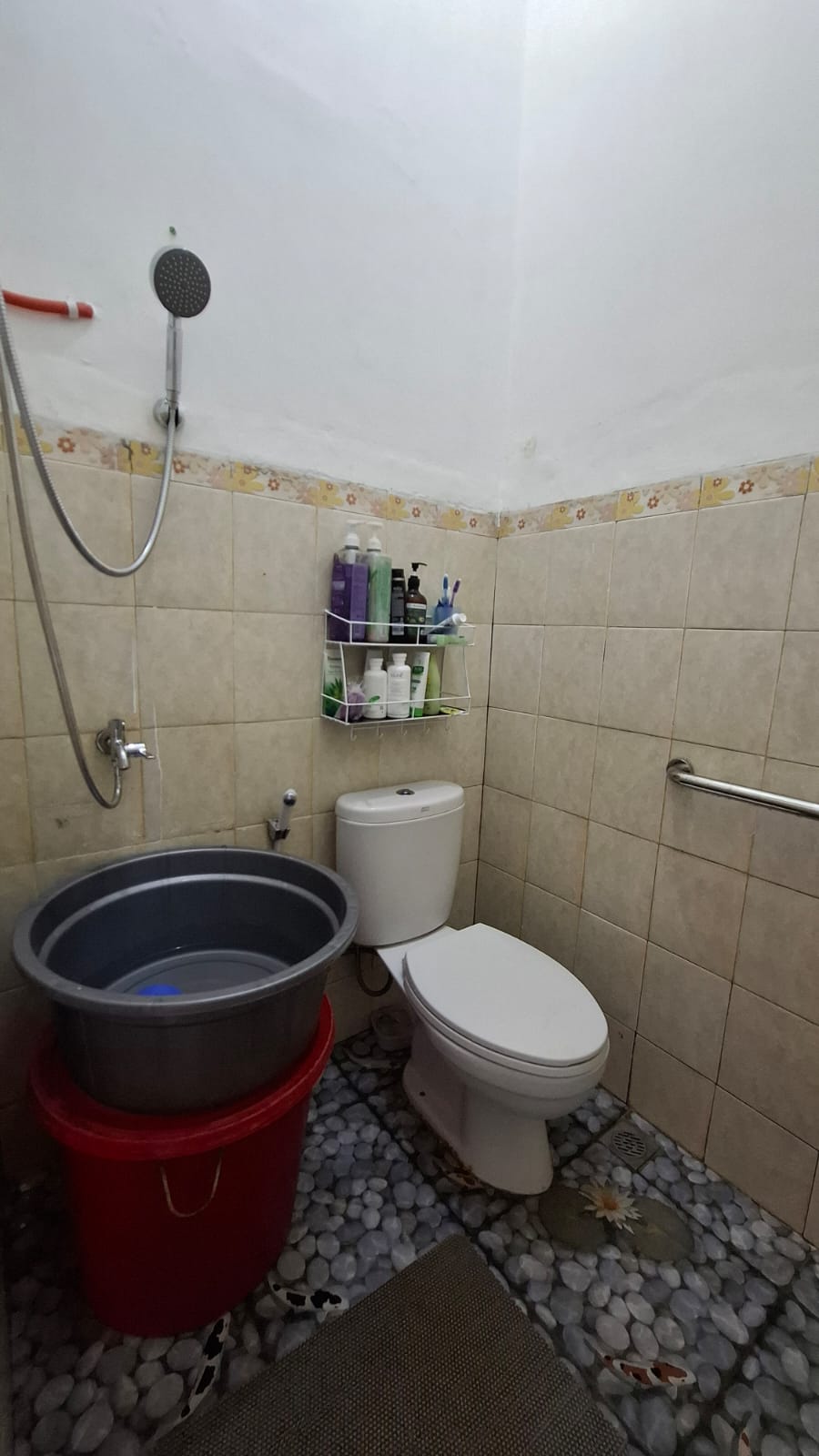 Rumah Bagus Full Renovasi Lokasi Selatan Purwokerto - Permata  view 6