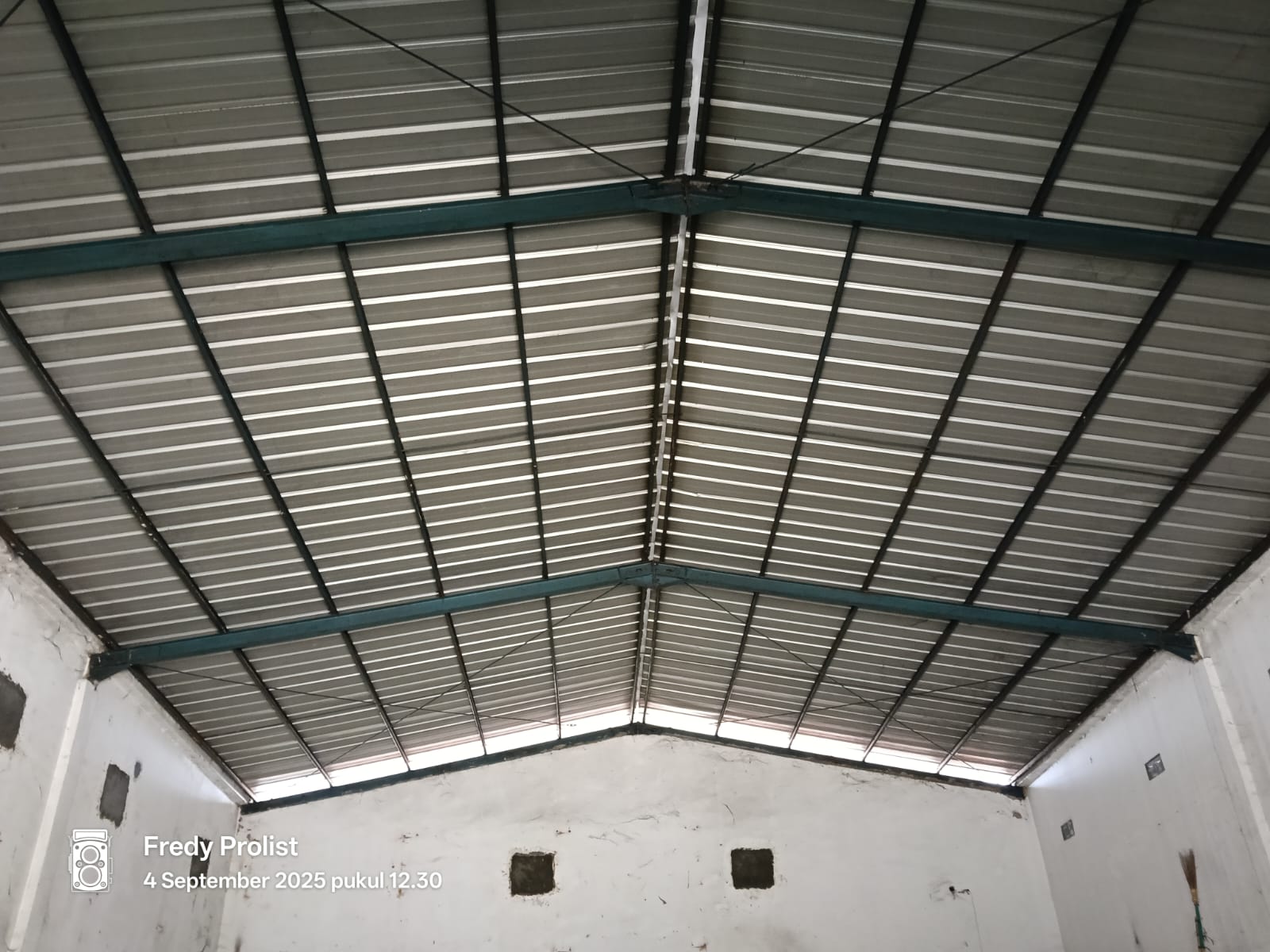  Disewakan Bangunan Toko Cocok Untuk Usaha Bengkel Atau Pertukangan view 4