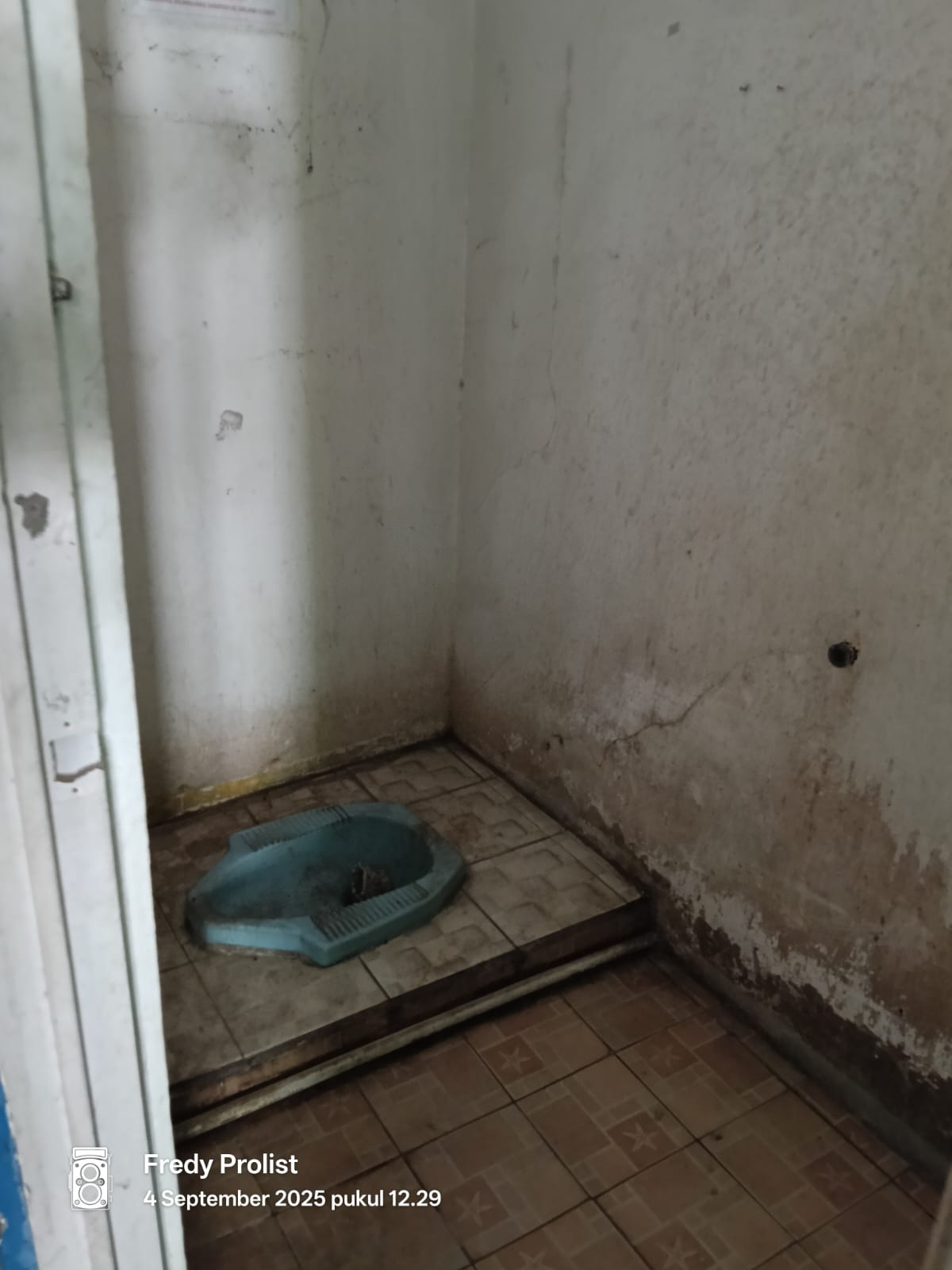  Disewakan Bangunan Toko Cocok Untuk Usaha Bengkel Atau Pertukangan view 5