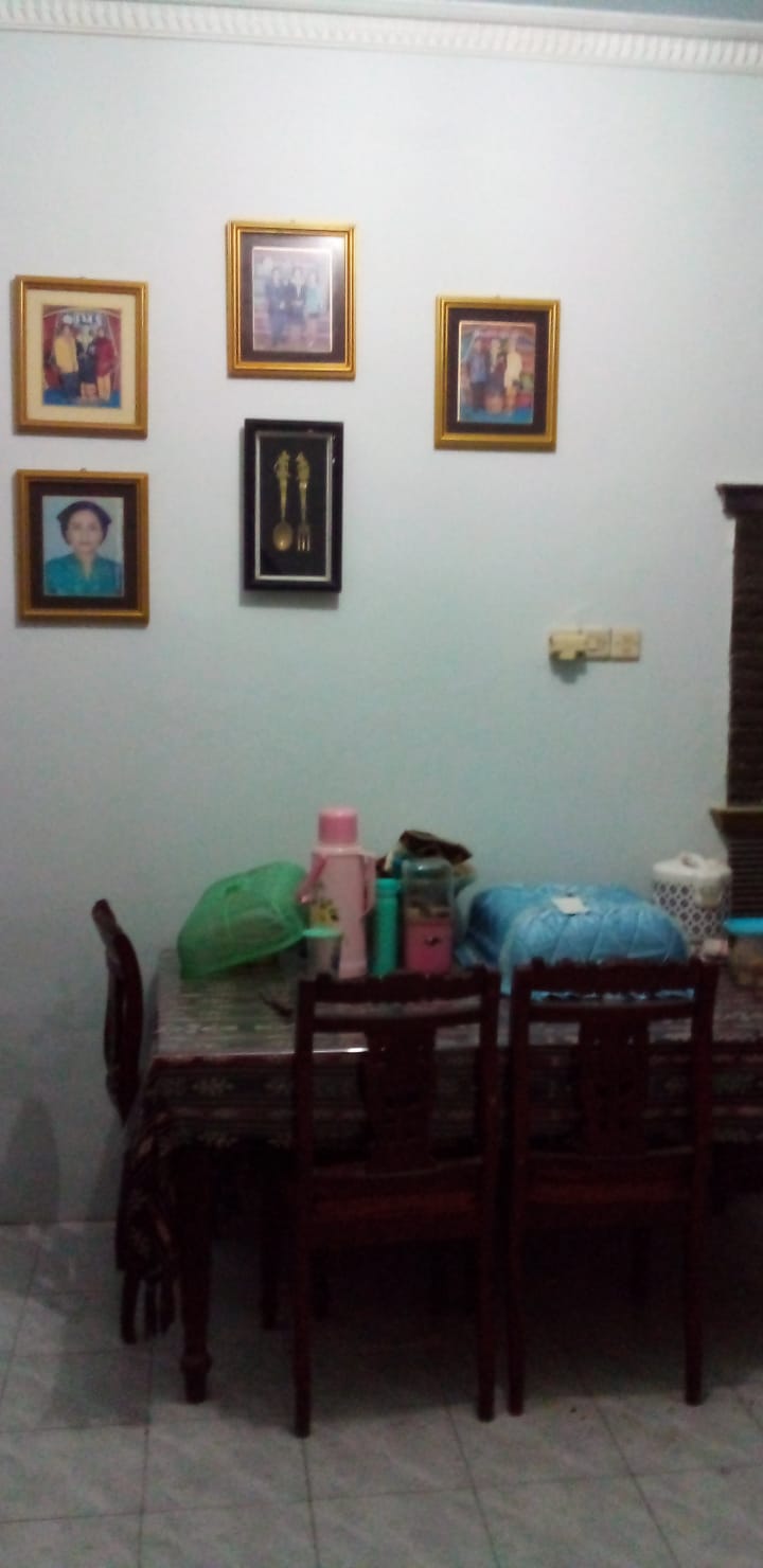 Dijual Rumah Pinggir Jalan Rapi Nyaman - Jalan Bali Cilacap view 4