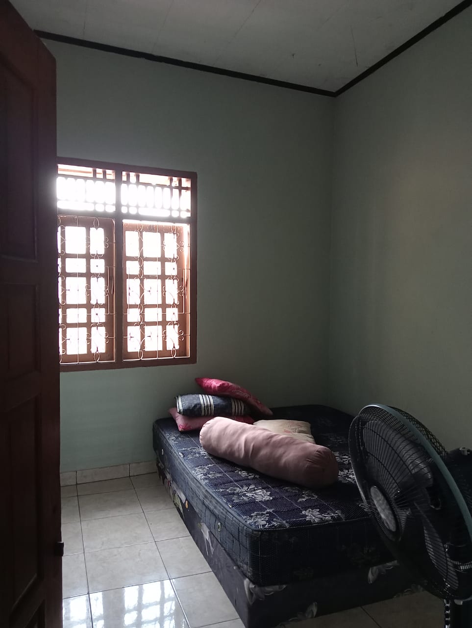 Dijual Rumah dan Toko 1 Menit ke Kampus UMP - Perempatan Dukuh Waluh view 2
