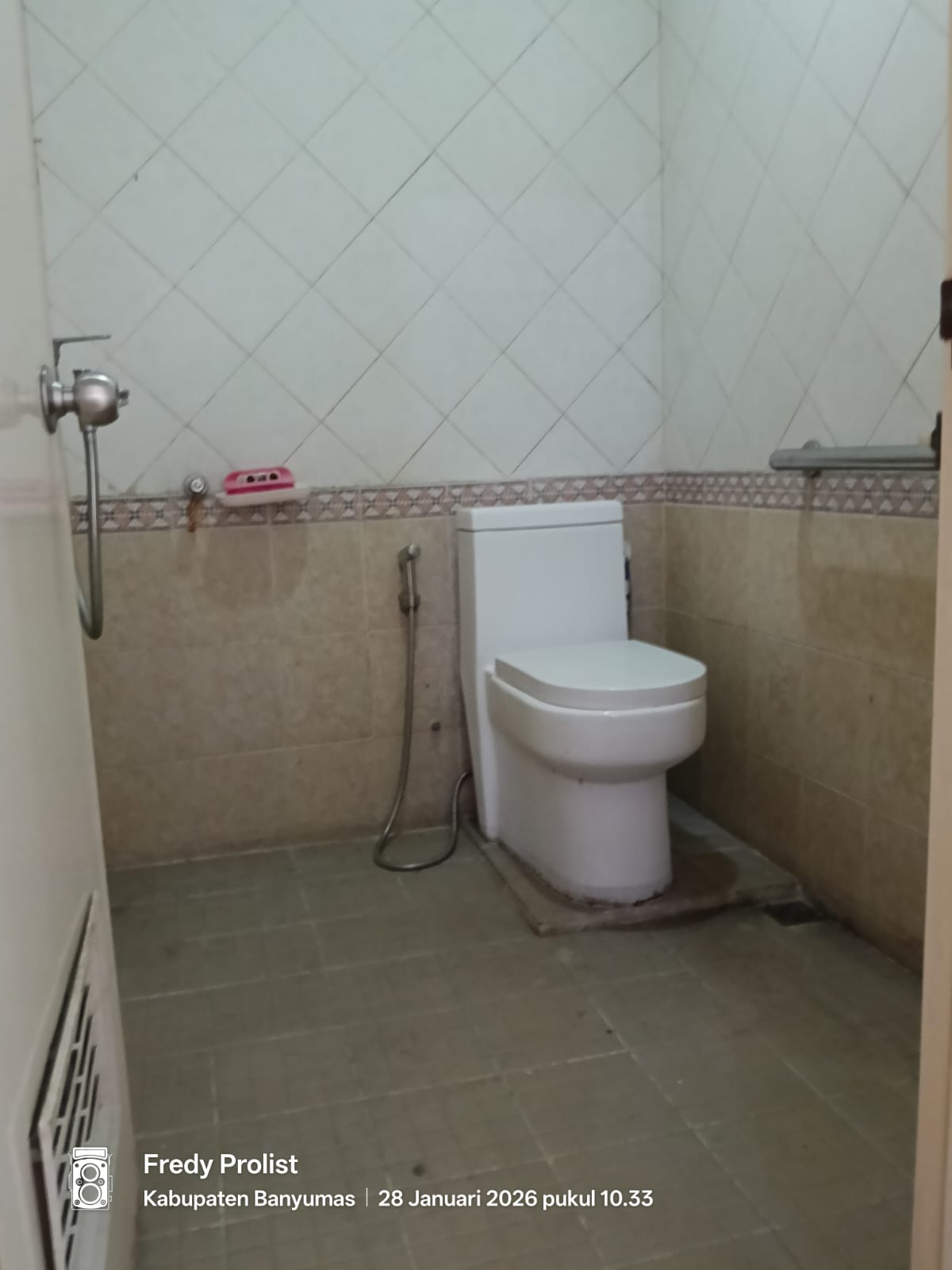 Disewakan Rumah Siap Huni 3 Kamar Tidur Hanya 5 Menit Ke Kampus Unsud - Purwakencana view 4