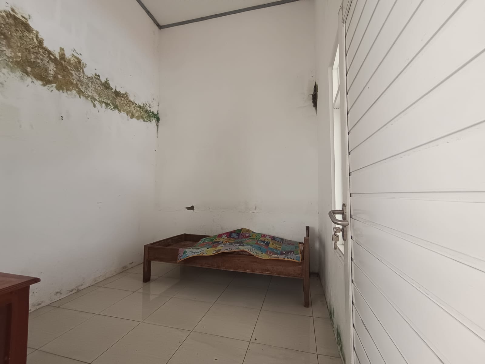 Dijual Ruko 2 Lantai dekat Pusat Pertokoan Kemranjen view 4