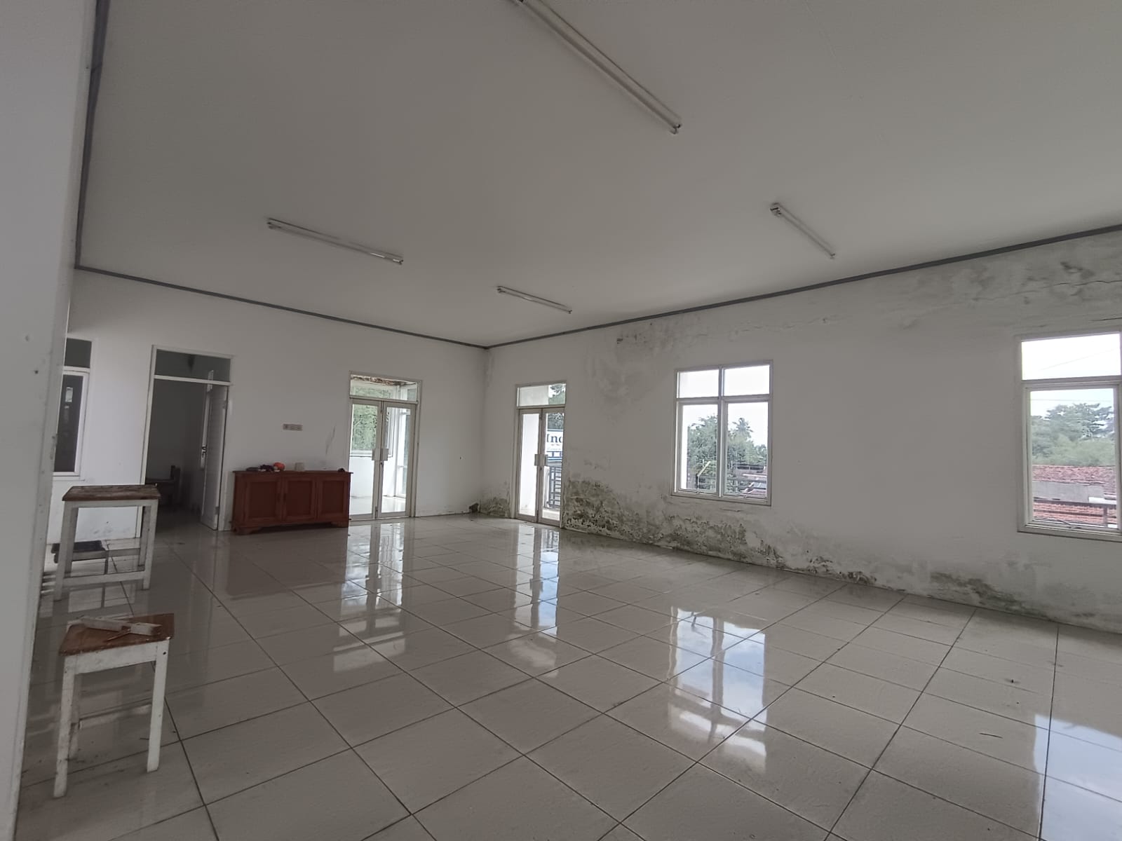 Dijual Ruko 2 Lantai dekat Pusat Pertokoan Kemranjen view 5